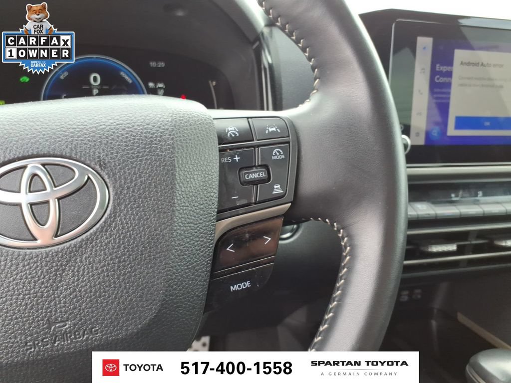 Used 2025 Toyota Camry SE FWD image 19