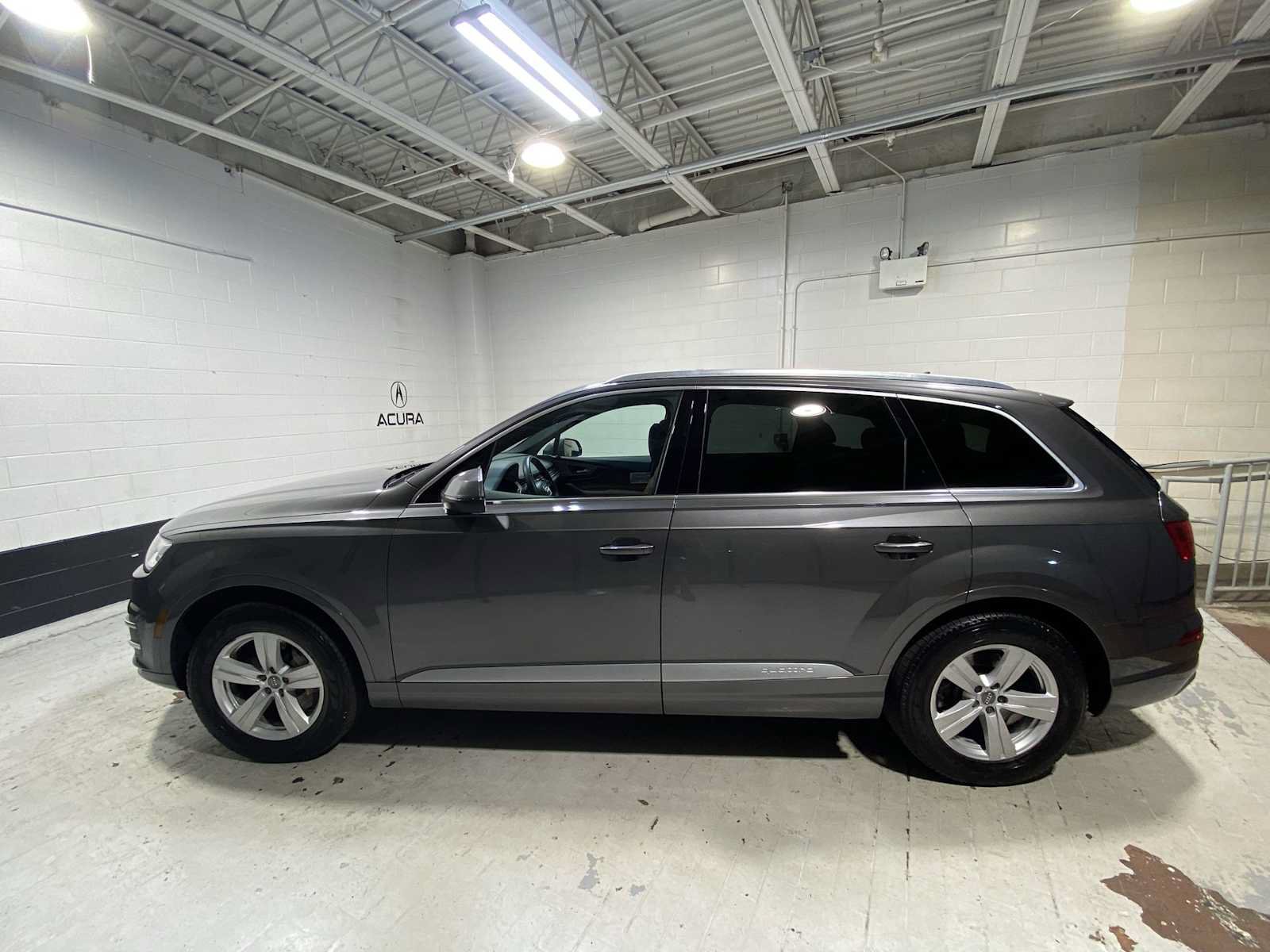 Used 2019 Audi Q7 2.0T Premium AWD/4WD image 3