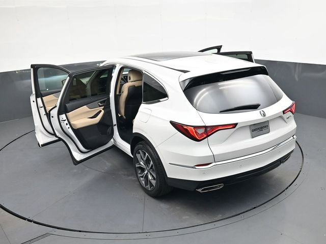 Used 2023 Acura MDX Technology image 40