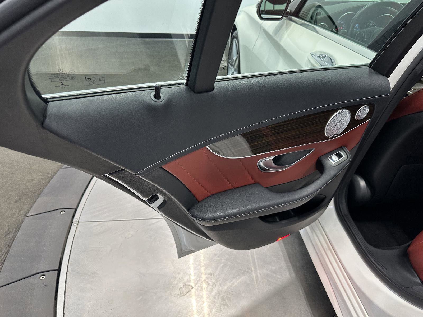 Used 2017 Mercedes-Benz C 300 4MATIC Sedan image 28