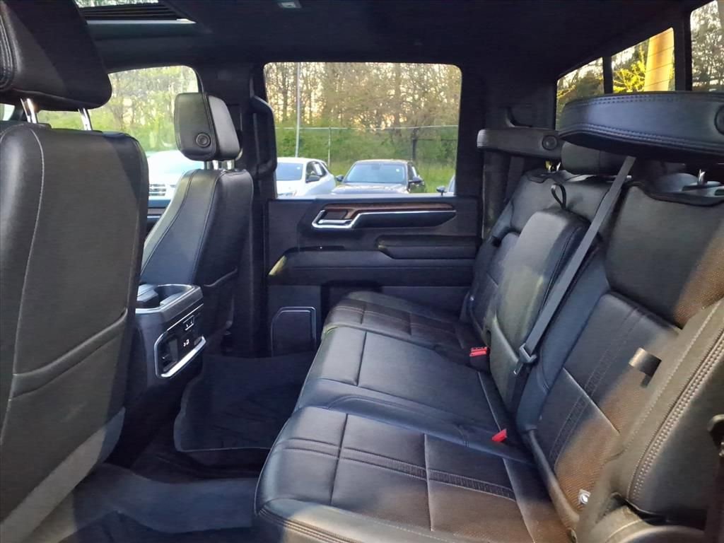 Certified 2024 Chevrolet Silverado 2500 High Country AWD/4WD image 14