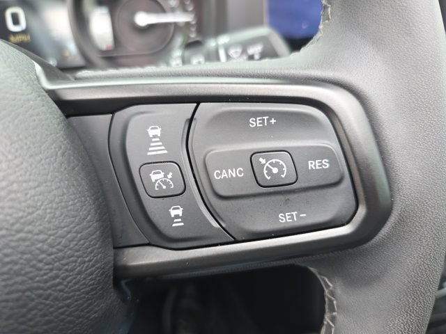 Used 2025 Jeep Wrangler Unlimited Rubicon 4xe w/ Safety Group AWD/4WD image 26