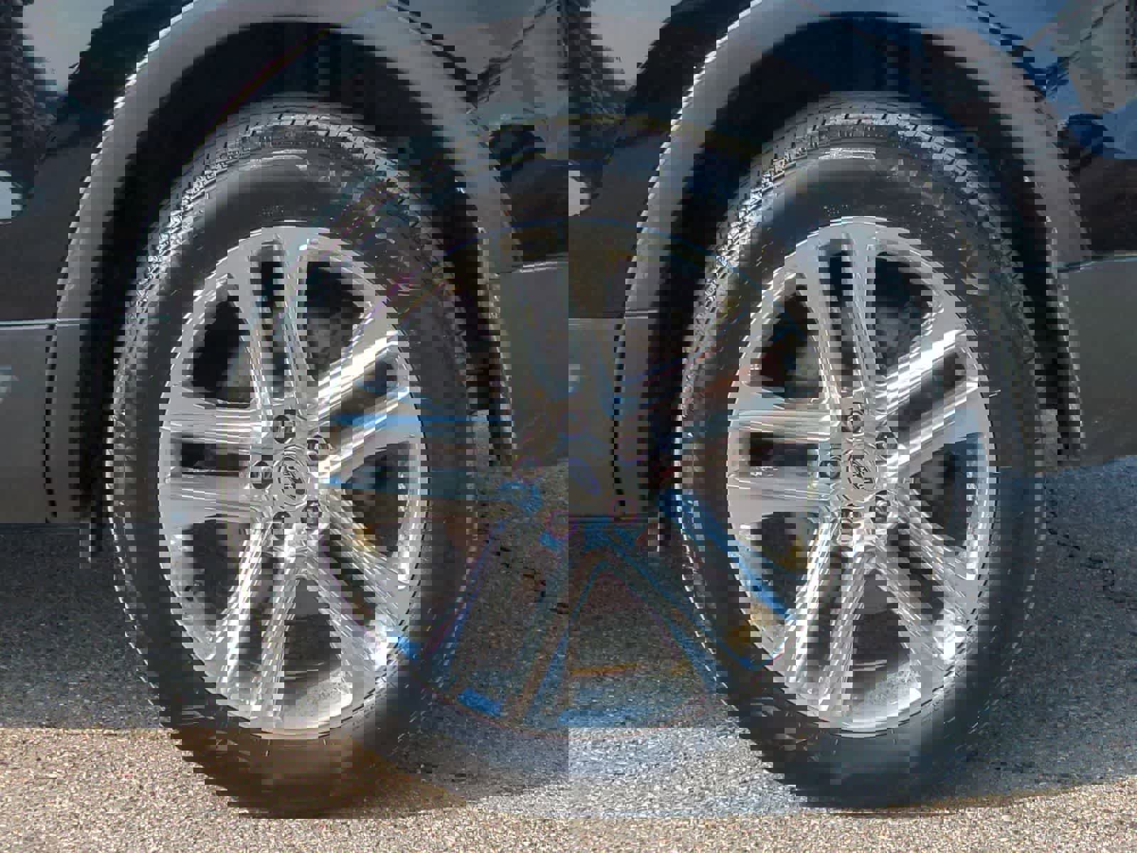 Used 2016 Ford Explorer Limited image 14