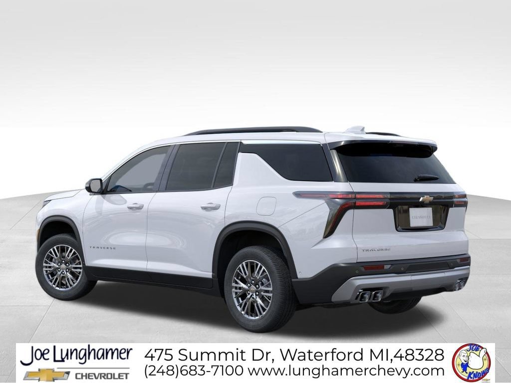 New 2026 Chevrolet Traverse LT w/ Driver Confidence Package FWD image 3