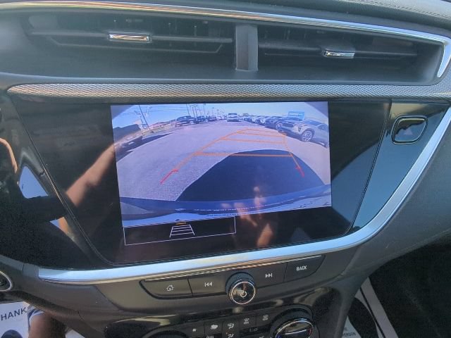 Used 2022 Buick Encore GX Select w/ Sport Touring Package FWD image 20