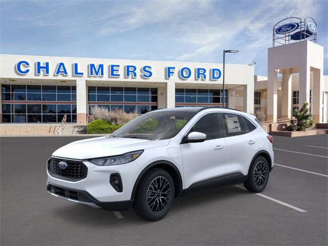 New 2025 Ford Escape SE w/ Class II Trailer Tow Package image 1