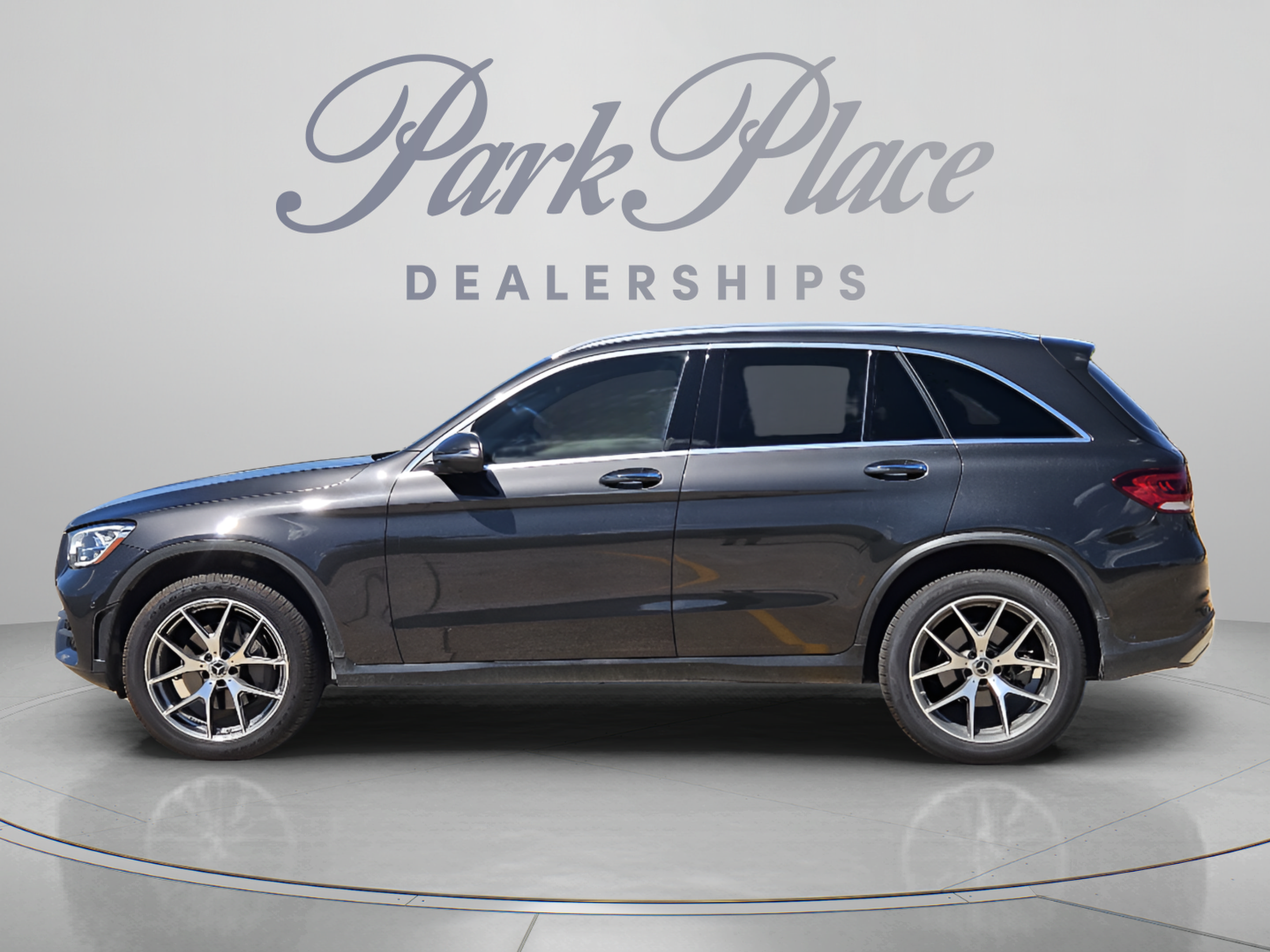 Used 2021 Mercedes-Benz GLC 300 video 2