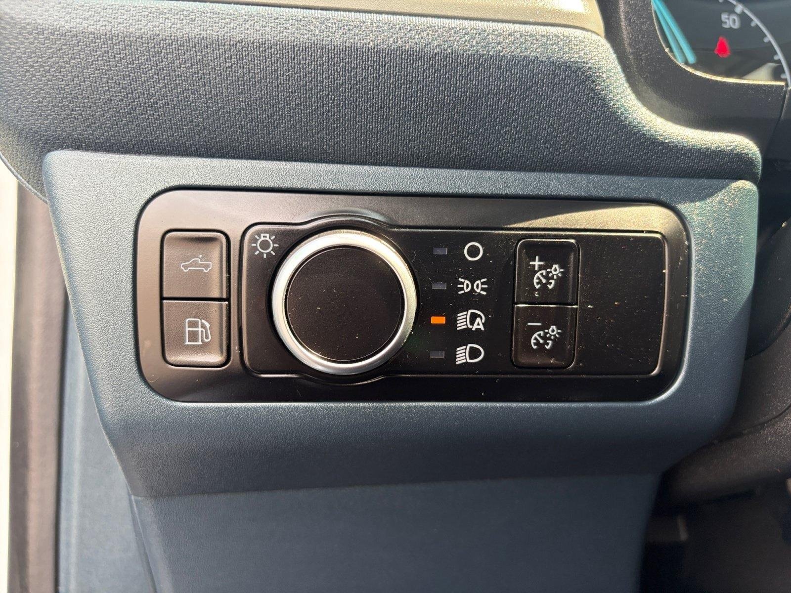 Used 2023 Ford Maverick XL FWD image 33