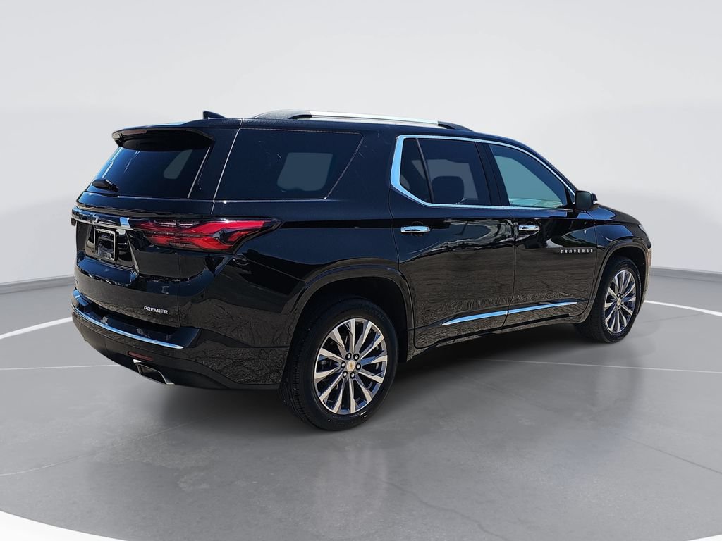 Certified 2023 Chevrolet Traverse Premier w/ LPO, Floor Liner Package AWD/4WD image 3