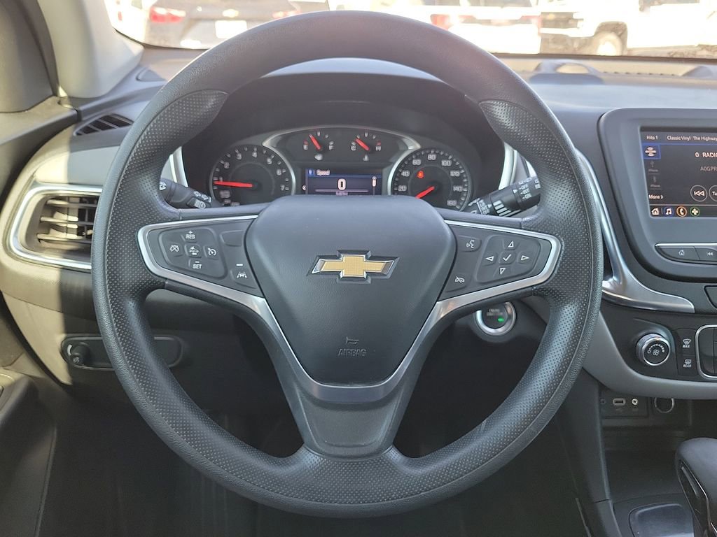 Used 2022 Chevrolet Equinox LS w/ LS Convenience Package FWD image 19
