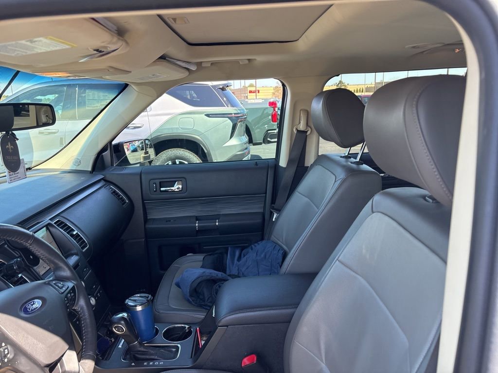 Used 2019 Ford Flex SEL w/ Equipment Group 202A AWD/4WD image 7