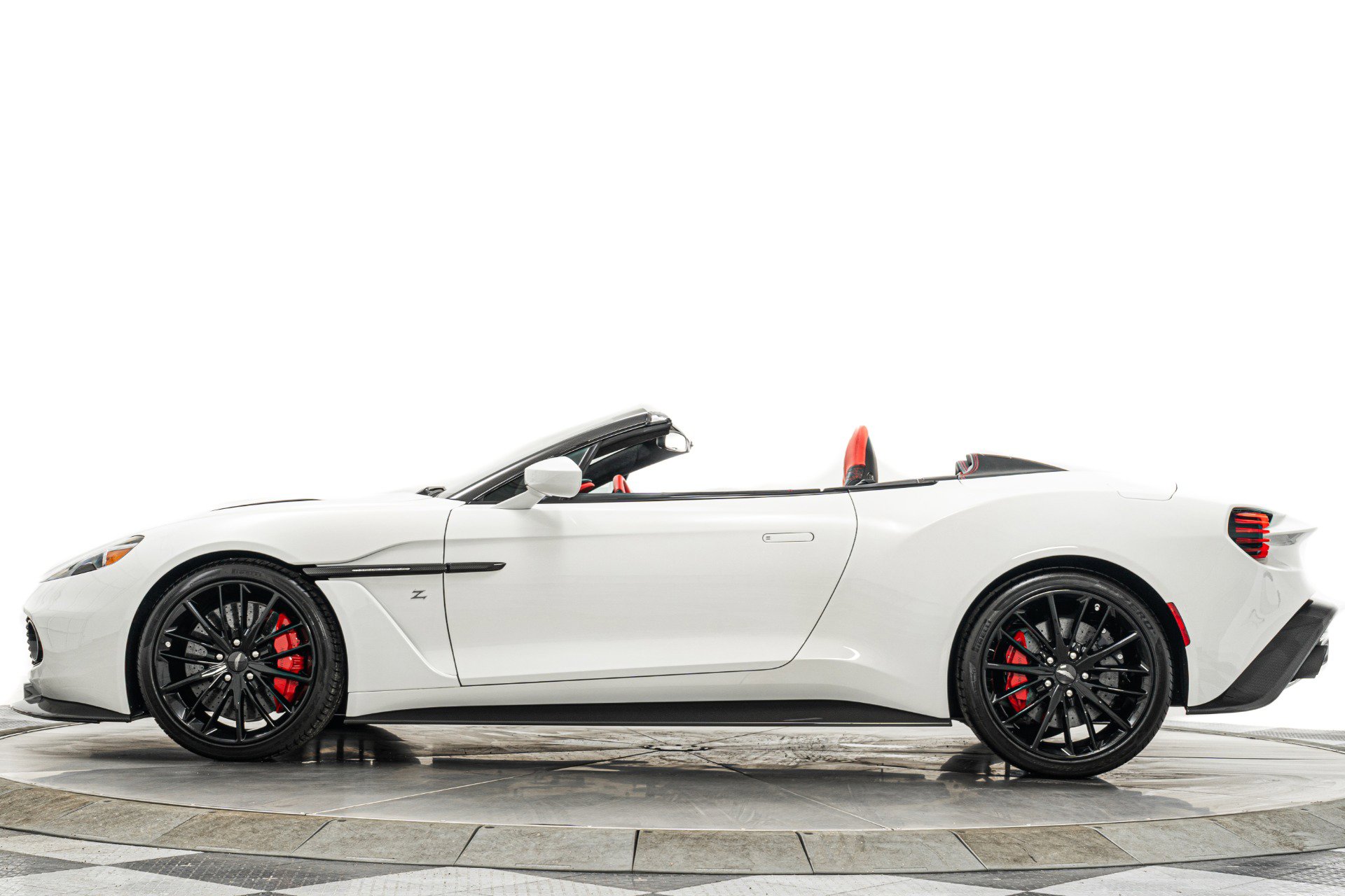 Used 2018 Aston Martin Vanquish Zagato image 6