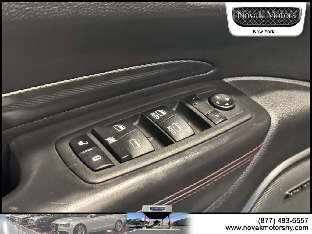 Used 2021 Dodge Durango R/T w/ Blacktop Package AWD/4WD image 14