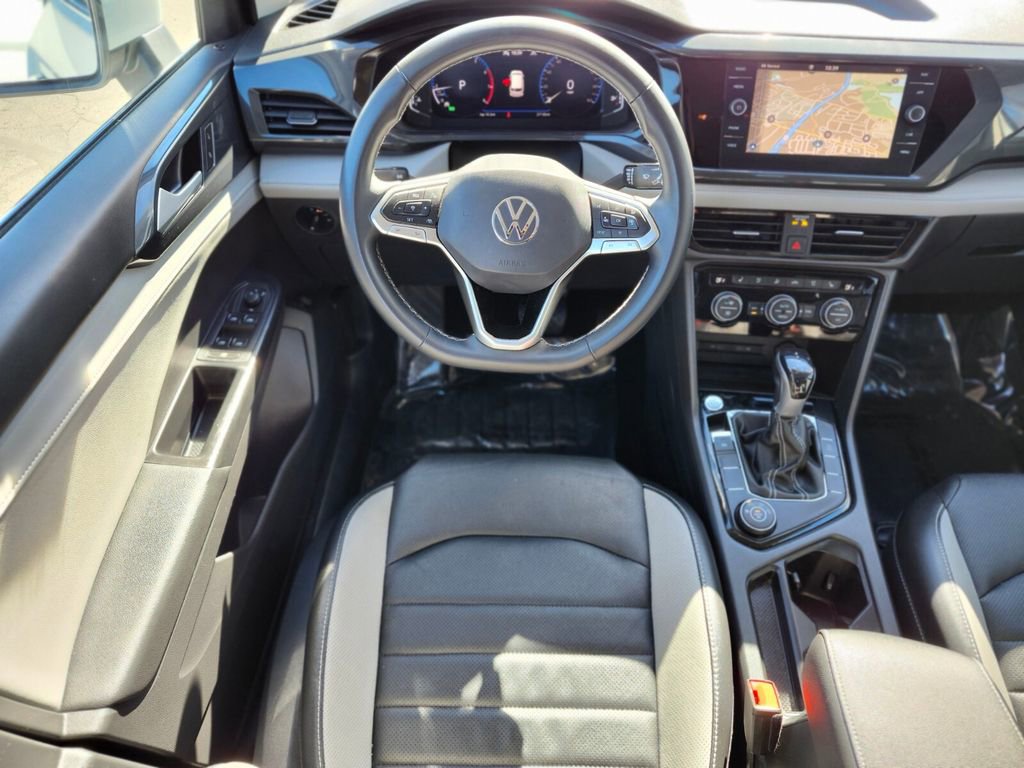 Used 2022 Volkswagen Taos SEL image 11