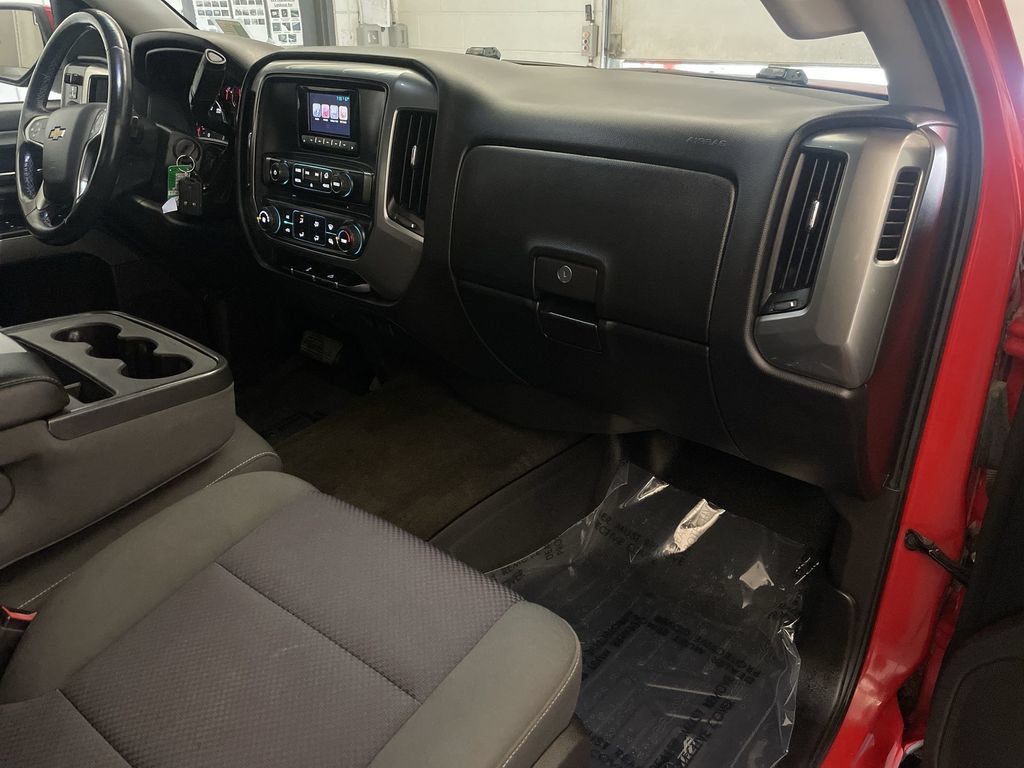 Used 2015 Chevrolet Silverado 1500 LT AWD/4WD image 18