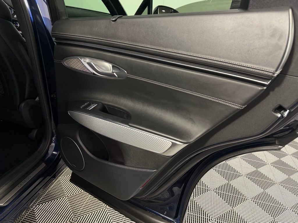 Used 2023 Genesis GV70 2.5T w/ Sport Prestige Package image 33