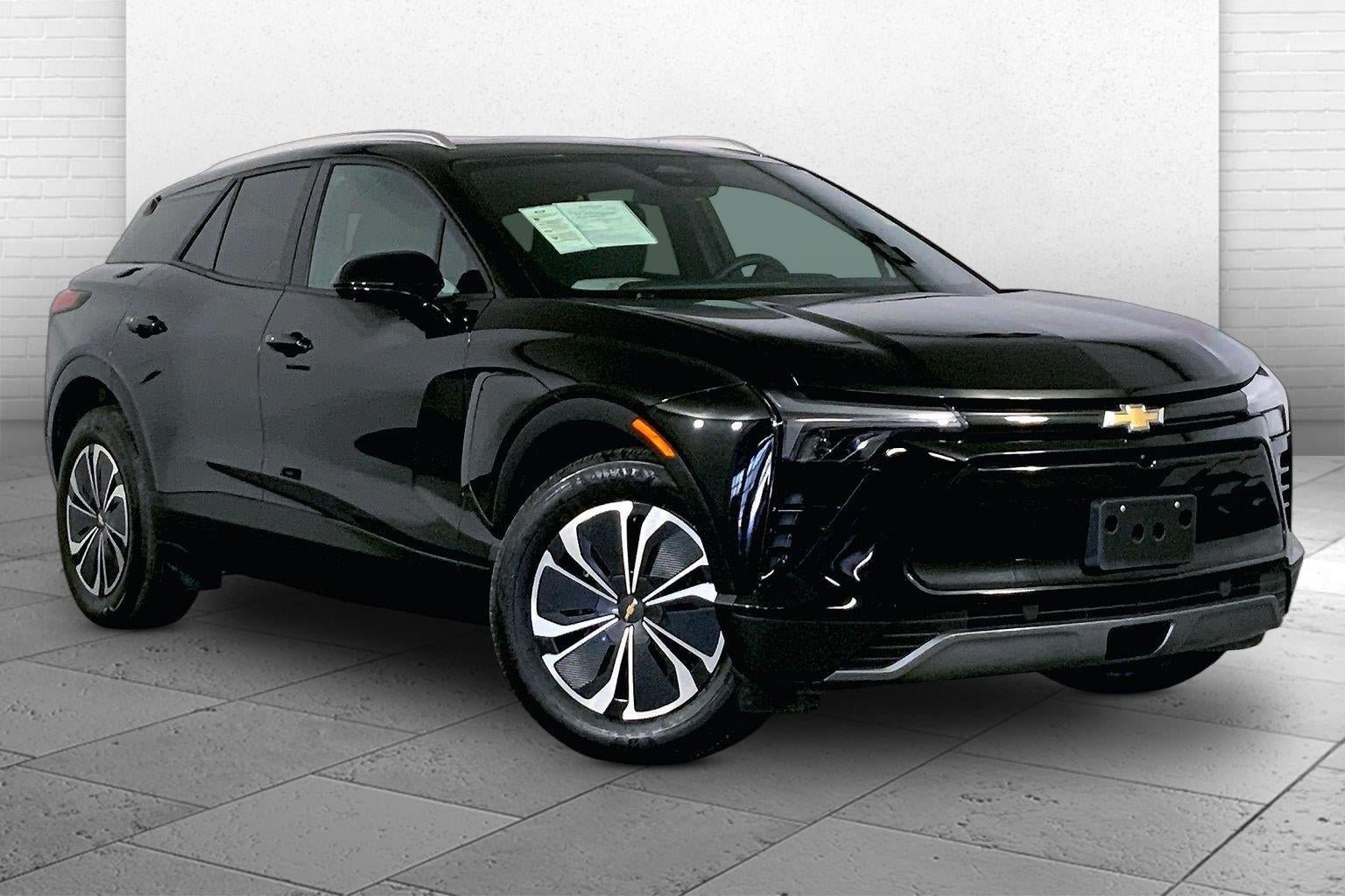 Used 2024 Chevrolet Blazer EV LT AWD/4WD image 1