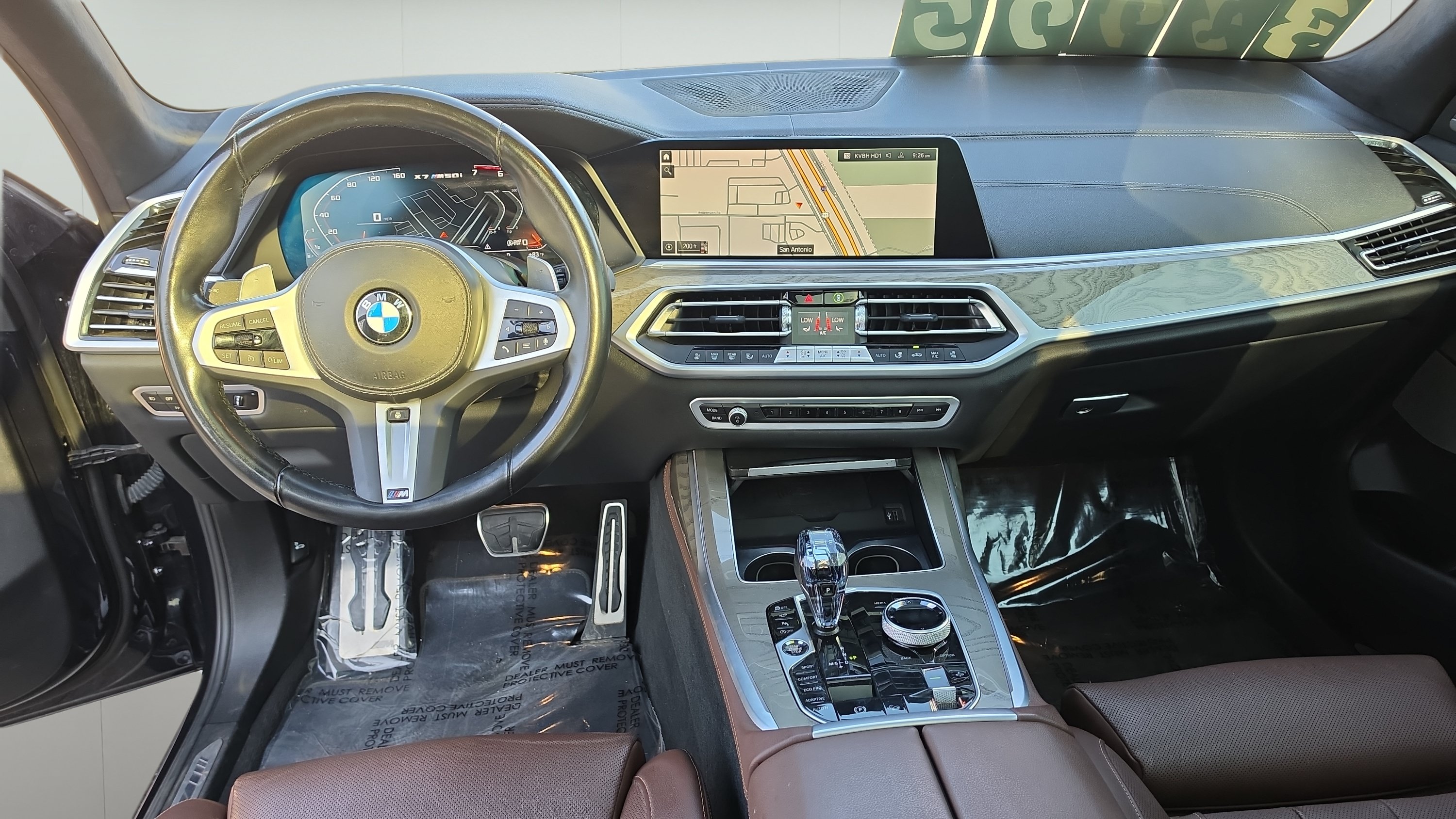 Used 2022 BMW X7 M50i w/ Dynamic Handling Package AWD/4WD image 23