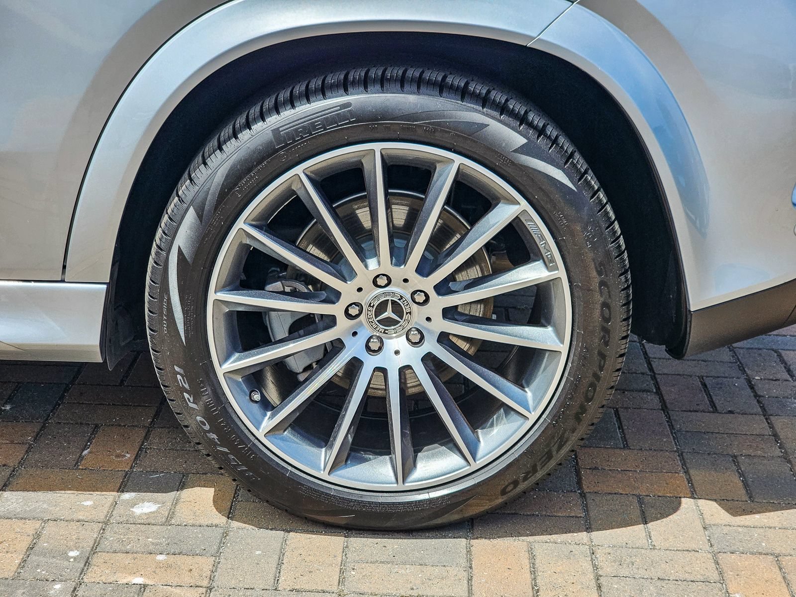 Certified 2024 Mercedes-Benz GLE 450 4MATIC w/ AMG Line Exterior image 11