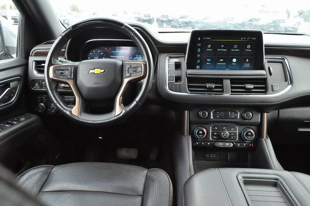 Used 2024 Chevrolet Suburban High Country w/ Advanced Technology Package image 18