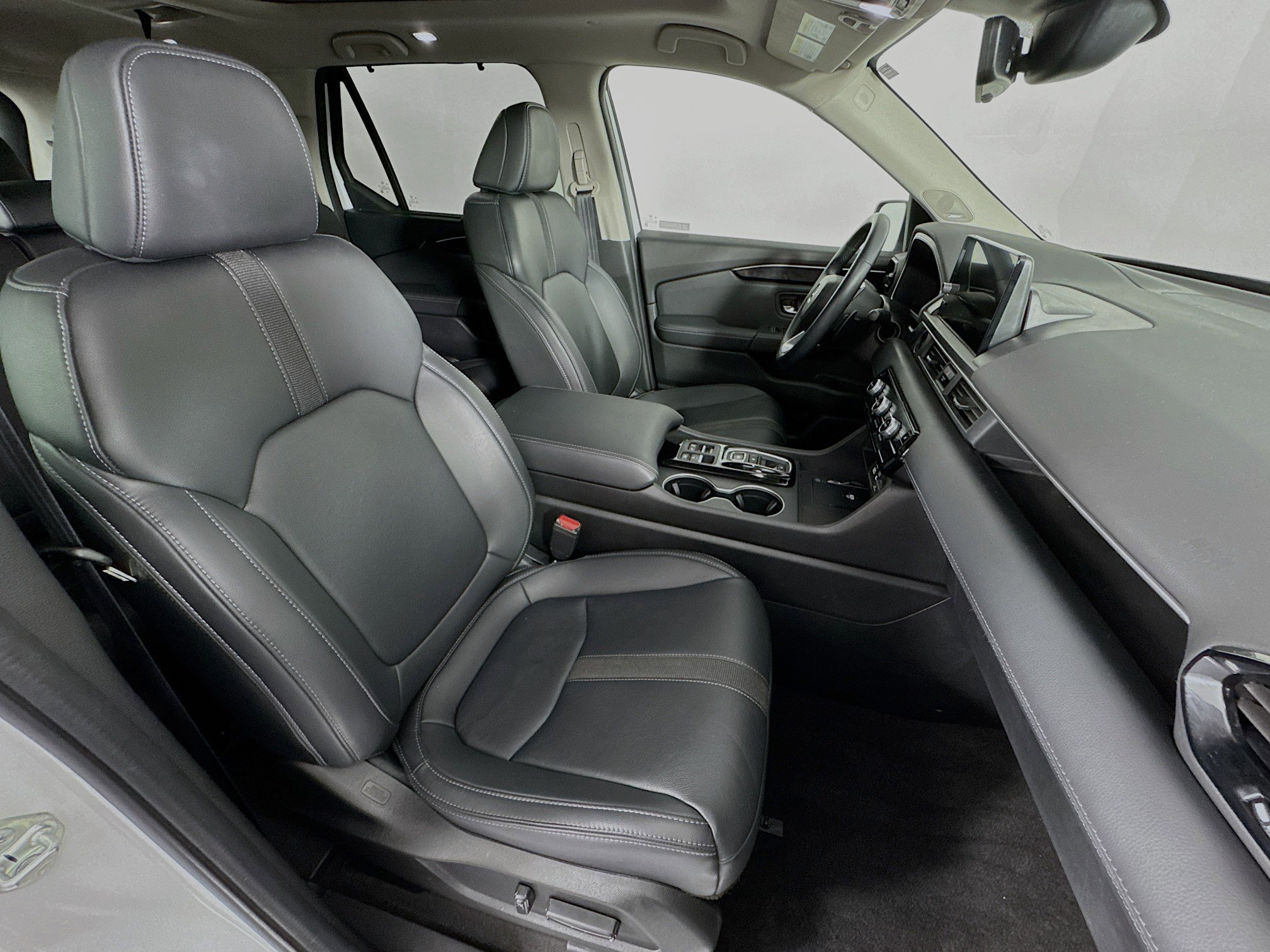 Certified 2023 Honda Pilot Touring image 31