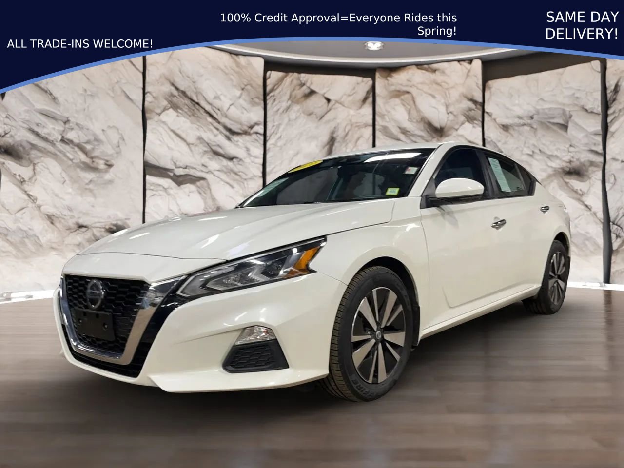 Used 2021 Nissan Altima 2.5 SV w/ SV Premium Package image 1