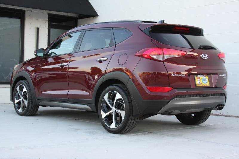 Used 2016 Hyundai Tucson Limited w/ Option Group 03 AWD/4WD image 11