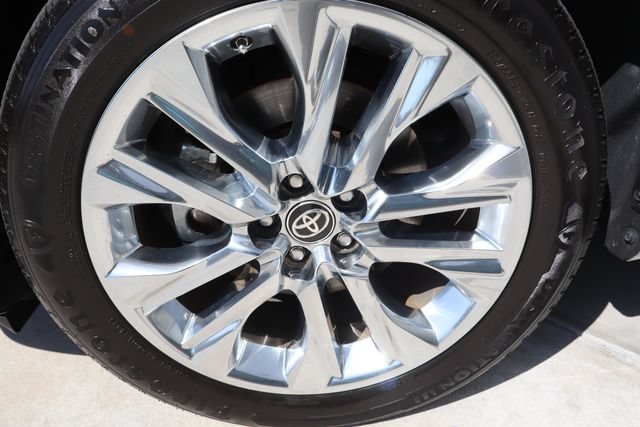 Used 2020 Toyota Highlander Limited FWD image 47
