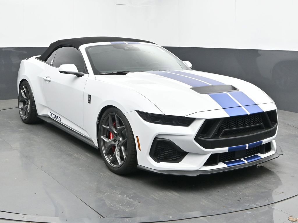 New 2026 Ford Mustang GT Premium w/ GT Performance Package RWD image 2