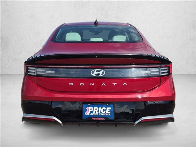 Used 2025 Hyundai Sonata SEL FWD image 7