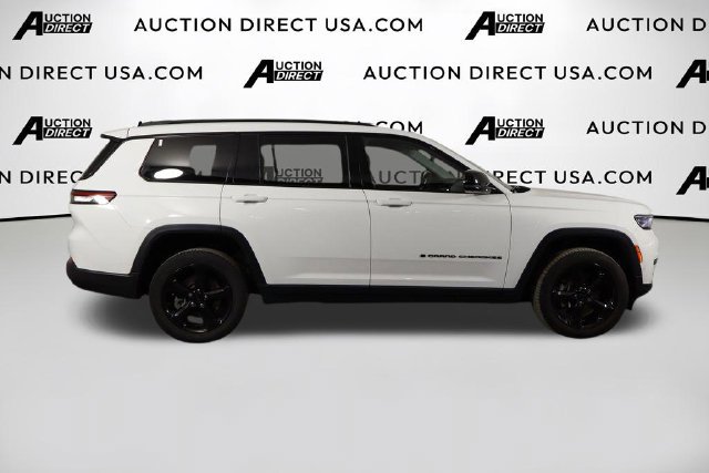 Used 2023 Jeep Grand Cherokee L Limited w/ Luxury Tech Group II AWD/4WD image 31