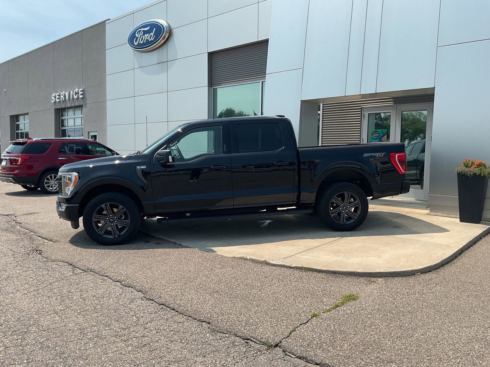 Used 2023 Ford F150 XLT w/ Equipment Group 302A High image 2