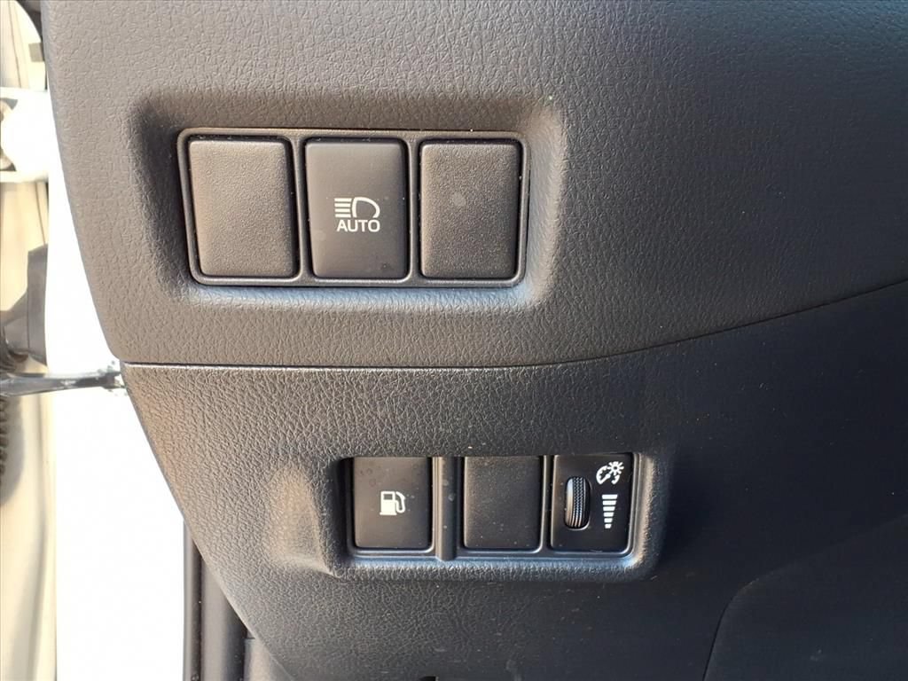 Certified 2021 Toyota C-HR XLE FWD image 18