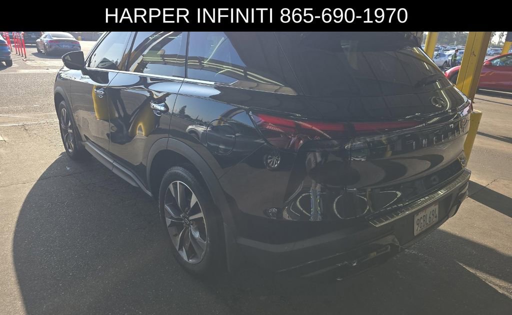Used 2023 INFINITI QX60 Luxe w/ Cargo Package image 2