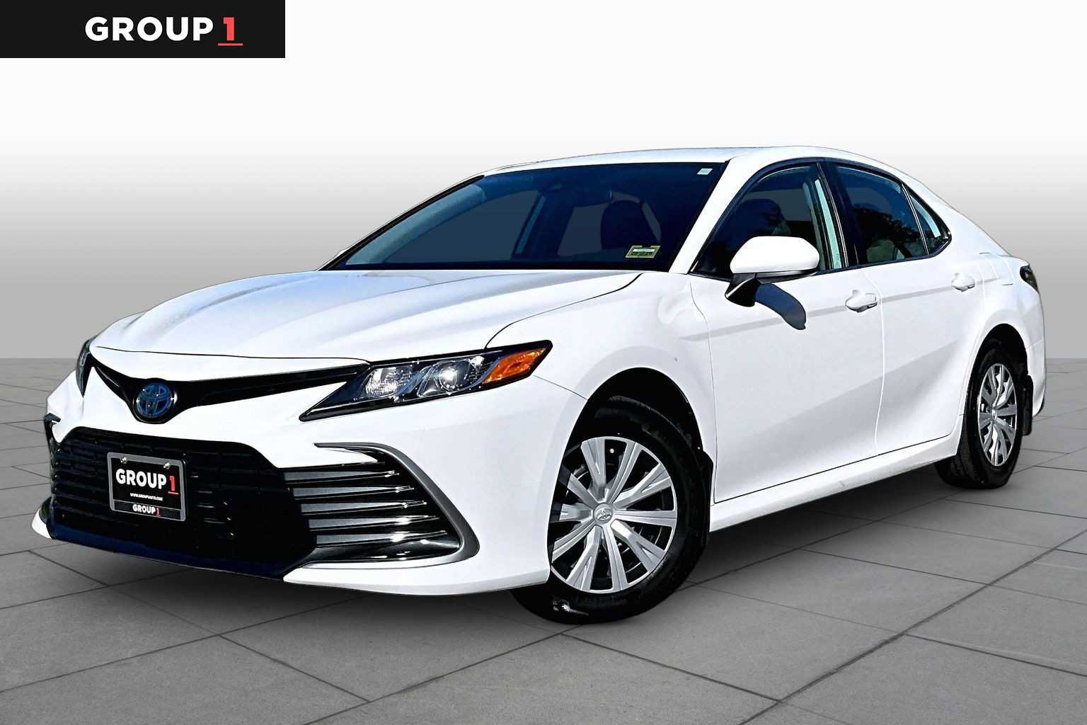 Certified 2024 Toyota Camry LE FWD image 1