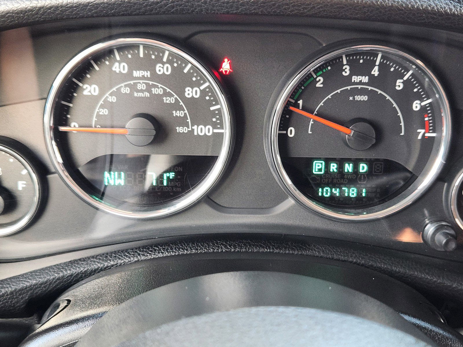 Used 2014 Jeep Wrangler Sahara image 12