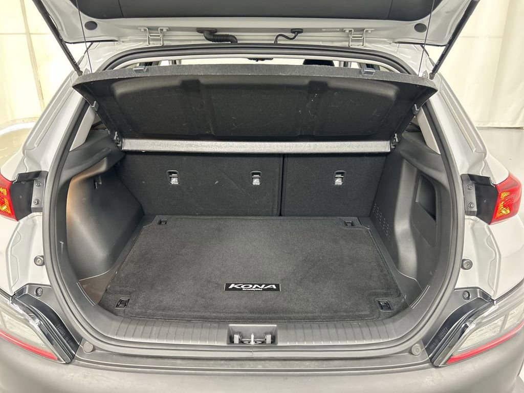 Used 2023 Hyundai Kona SEL AWD/4WD image 21