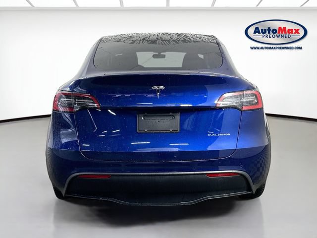 Used 2022 Tesla Model Y Long Range AWD/4WD image 8