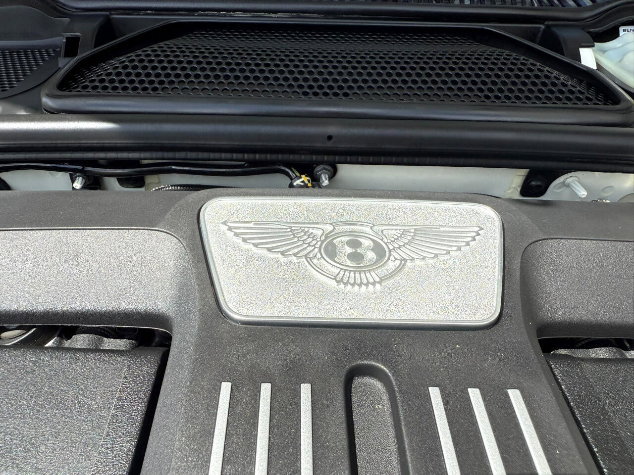 Used 2017 Bentley Continental GT Speed image 25