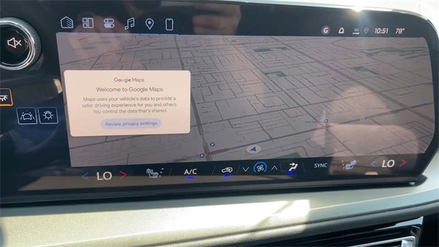 New 2026 Chevrolet Traverse LT w/ LPO, Floor Liner Package image 17