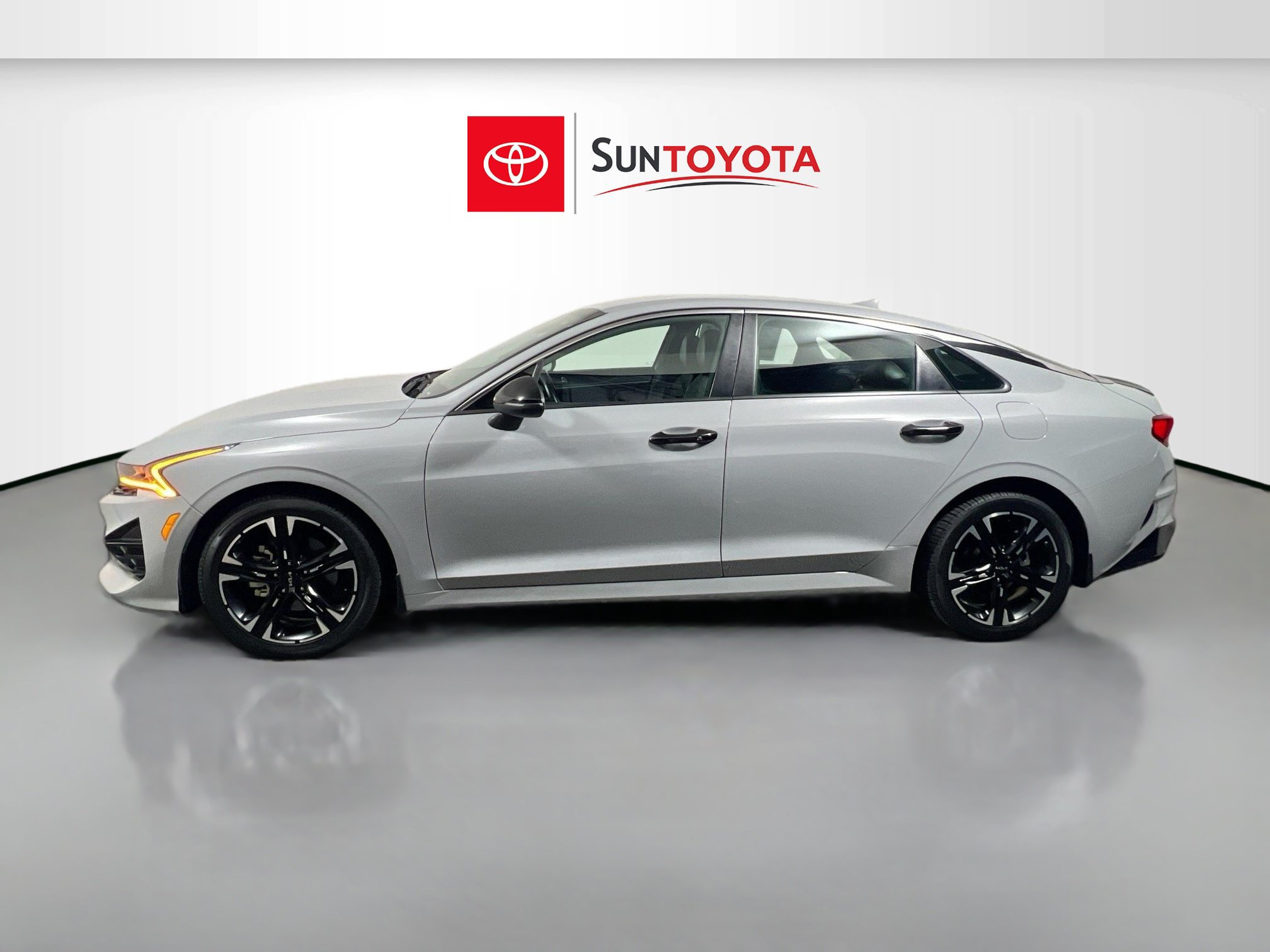 Used 2023 Kia K5 GT-Line w/ GT-Line Premium Package FWD image 7