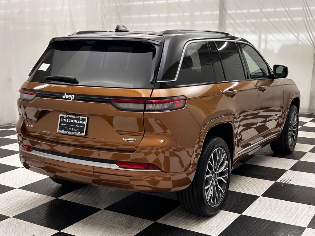 New 2026 Jeep Grand Cherokee Summit AWD/4WD image 7