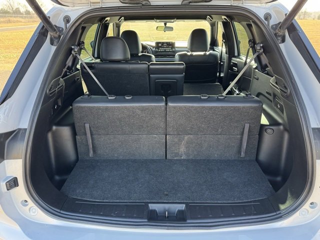 Used 2023 Mitsubishi Outlander SE Black Edition image 8