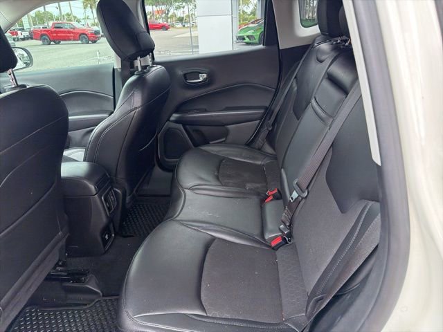 Used 2020 Jeep Compass Latitude AWD/4WD image 8