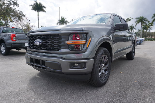 New 2026 Ford F150 STX w/ Equipment Group 200A RWD image 19