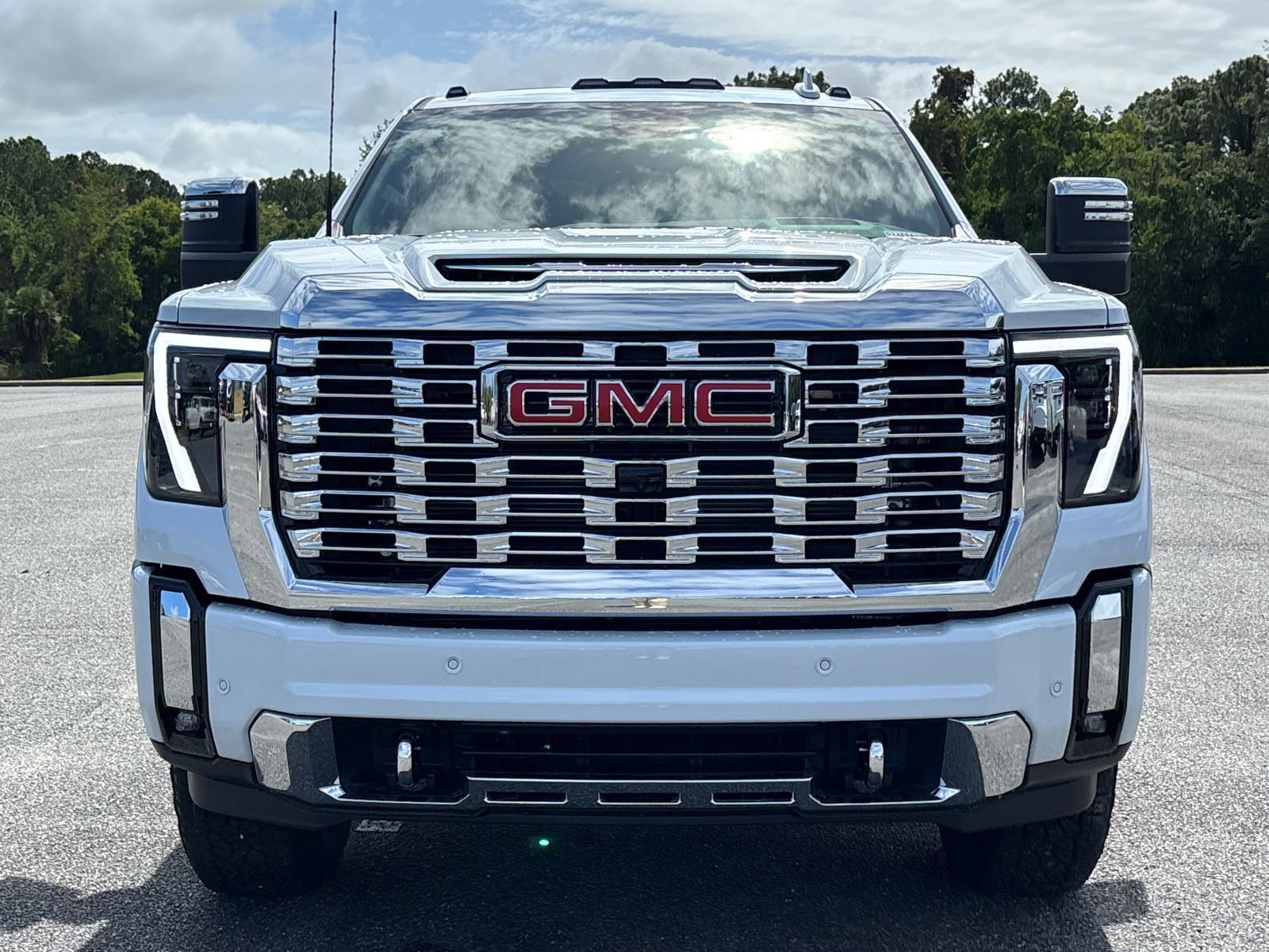 New 2026 GMC Sierra 2500 Denali w/ Denali Reserve Package image 35