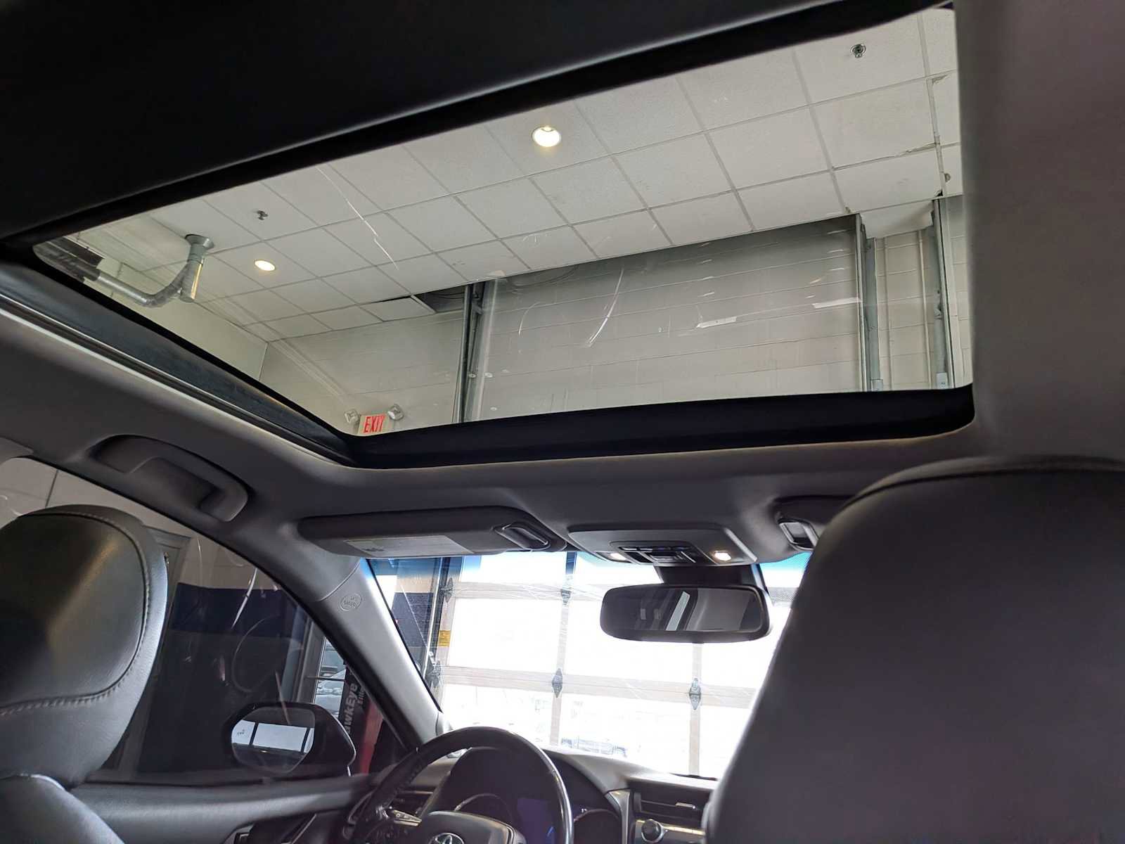 Used 2019 Toyota Camry XSE FWD image 20