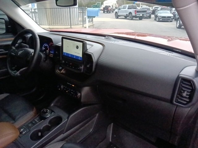 Used 2023 Ford Bronco Sport Outer Banks w/ Tech Package image 31