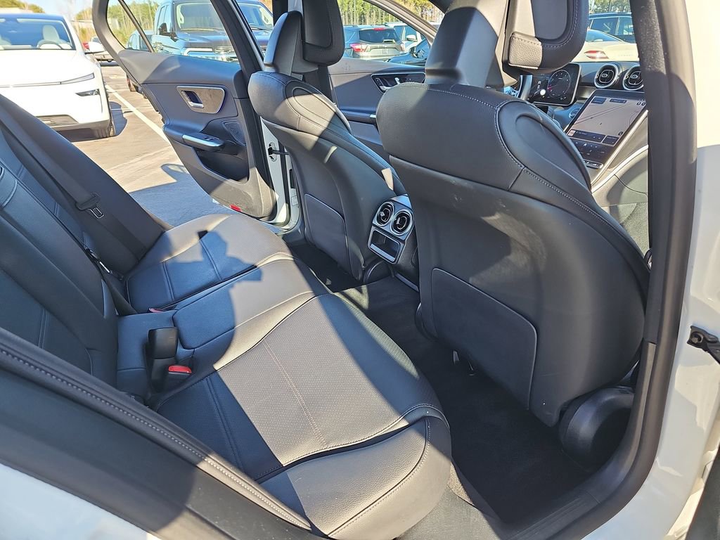 Used 2023 Mercedes-Benz C 300 Sedan image 14