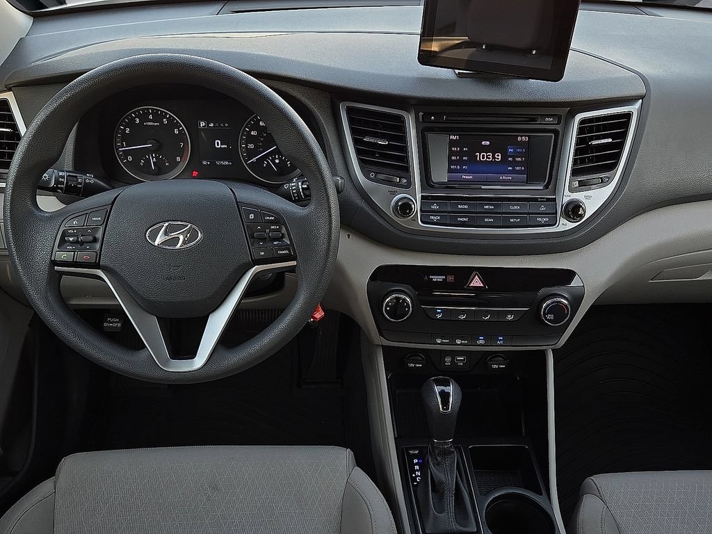 Used 2016 Hyundai Tucson SE w/ Option Group 02 FWD image 10